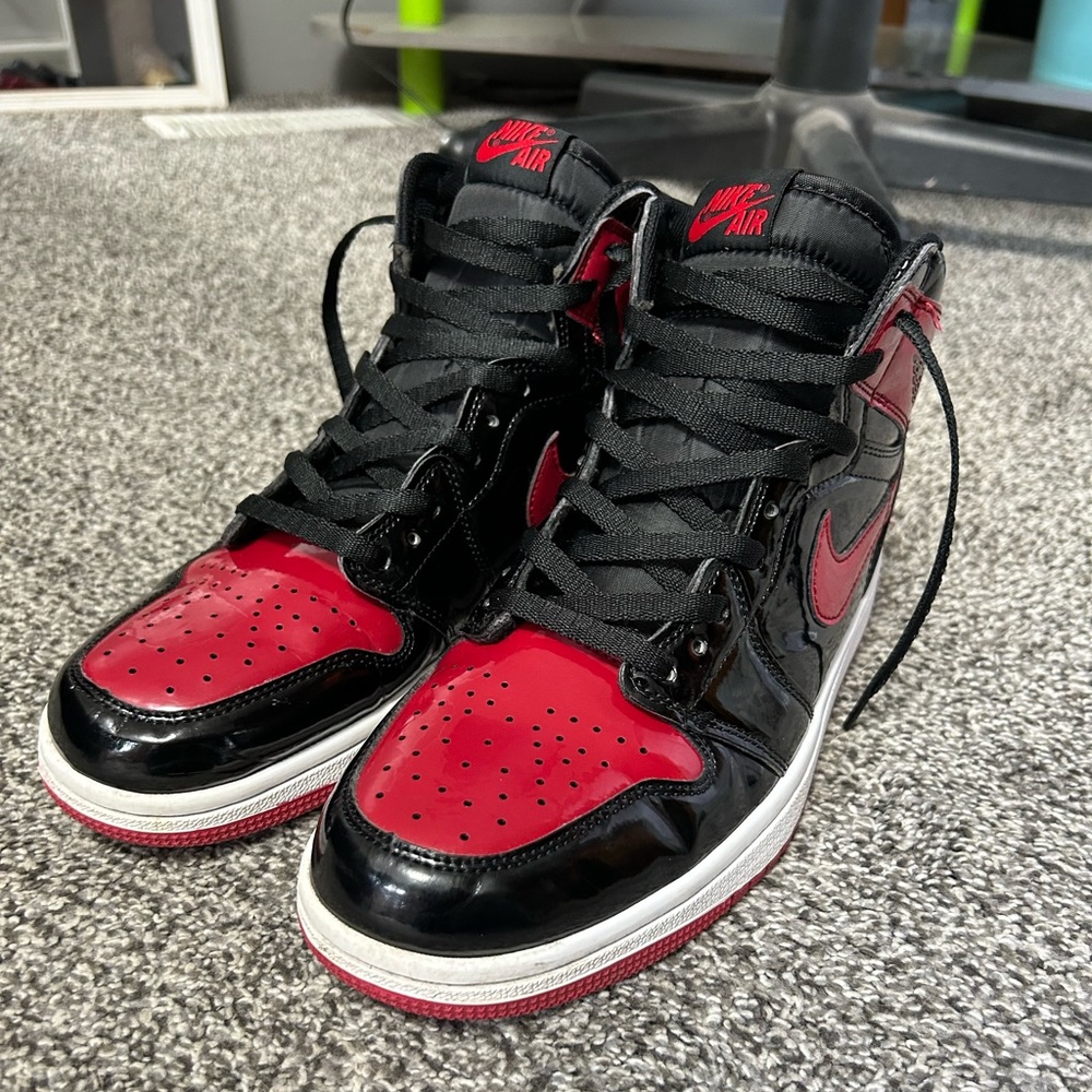 Jordan 1 patent bred